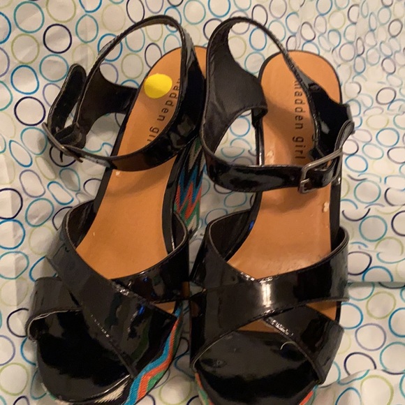 Steve Madden Wedges - Picture 2 of 3